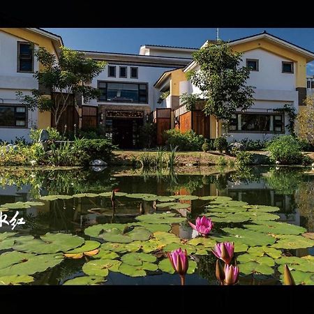 山花映水紅莊園民宿 Apartment Yuemei Ngoại thất bức ảnh