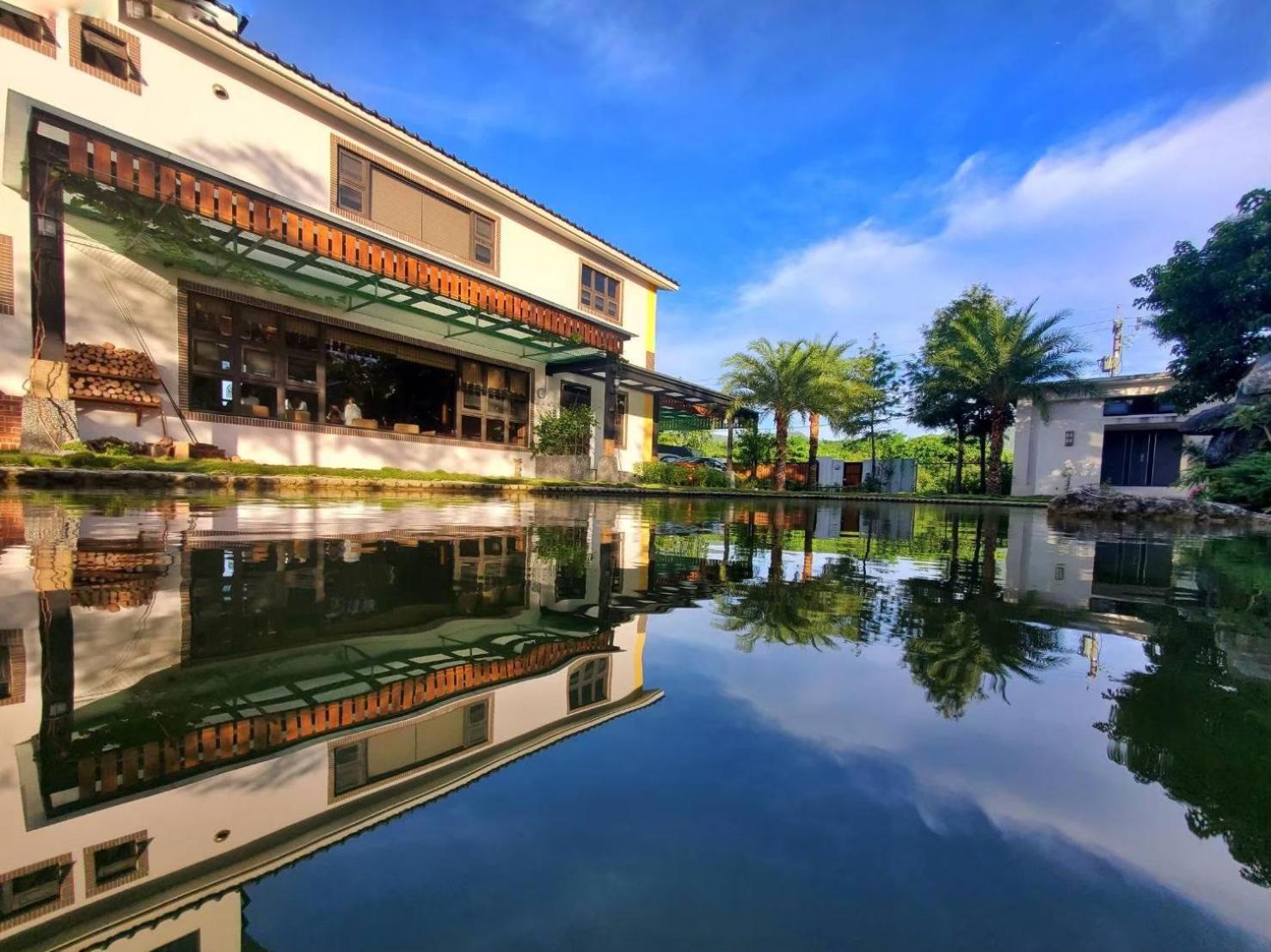 山花映水紅莊園民宿 Apartment Yuemei Ngoại thất bức ảnh